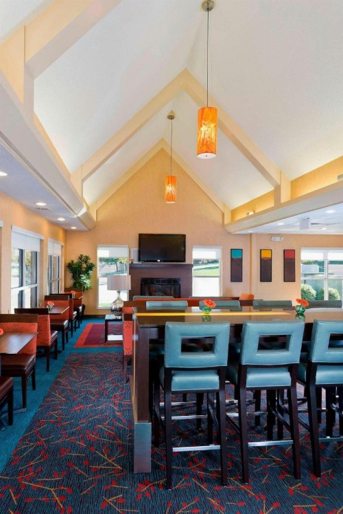 Residence Inn Madison East - image 2
