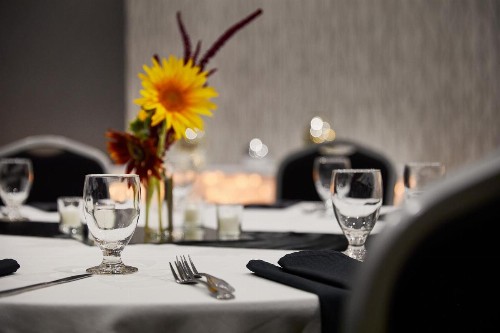 Holiday Inn Hotel & Suites Madison West an IHG Hotel - image 27