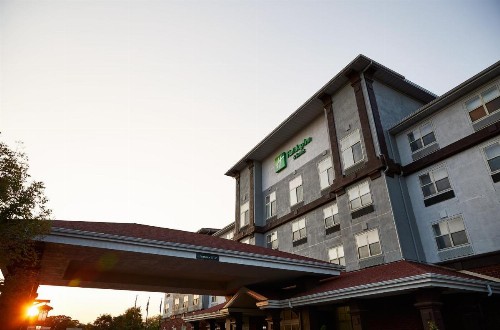 Holiday Inn Hotel & Suites Madison West an IHG Hotel - image 31