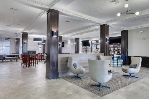 Holiday Inn Hotel & Suites Madison West an IHG Hotel - image 37
