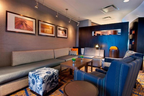 Courtyard by Marriott Madison East - image 10