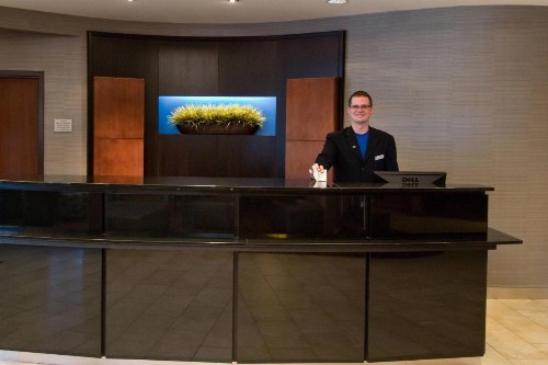 Courtyard by Marriott Madison East - image 16