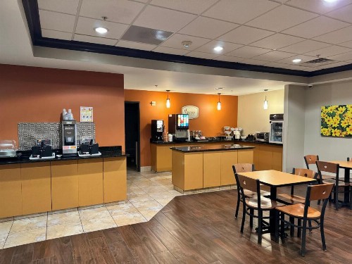 Sleep Inn & Suites Madison - image 10