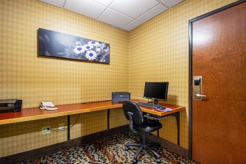 Sleep Inn & Suites Madison - image 24