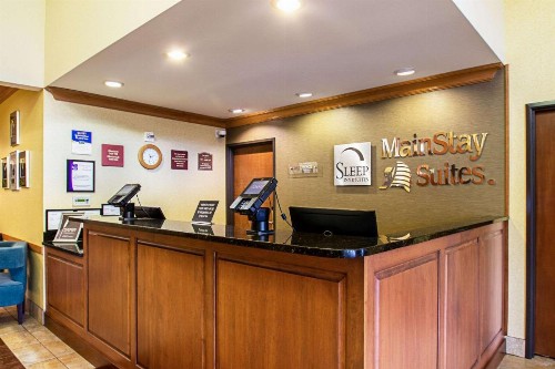 Sleep Inn & Suites Madison - image 40