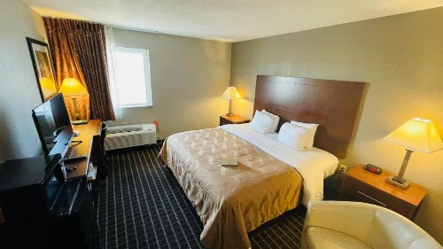 Quality Inn Madison West Near University Area - image 14