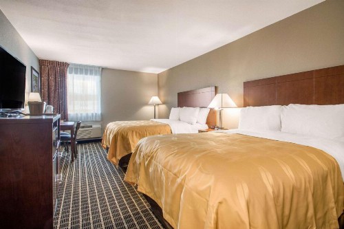 Quality Inn Madison West Near University Area - image 35