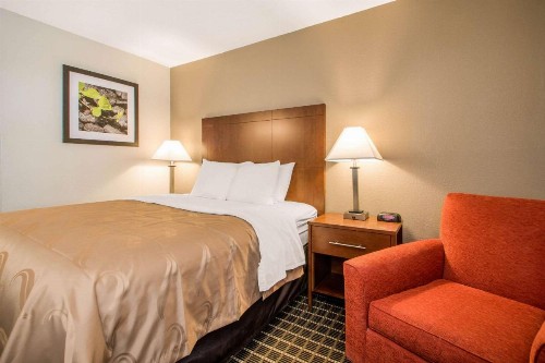 Quality Inn Madison West Near University Area - image 49