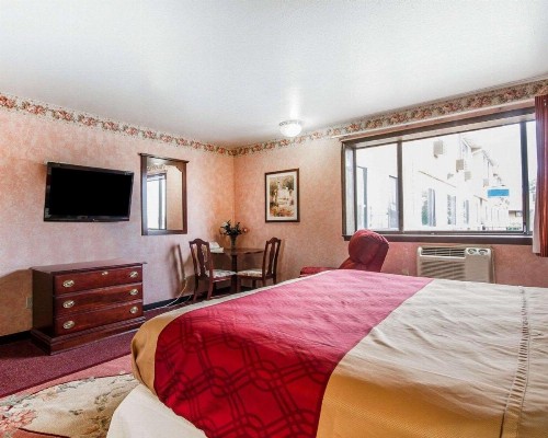 Rodeway Inn & Suites Wisconsin Madison-Northeast - image 14
