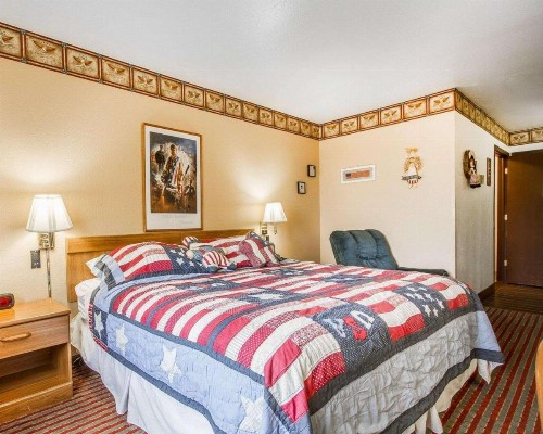 Rodeway Inn & Suites Wisconsin Madison-Northeast - image 22