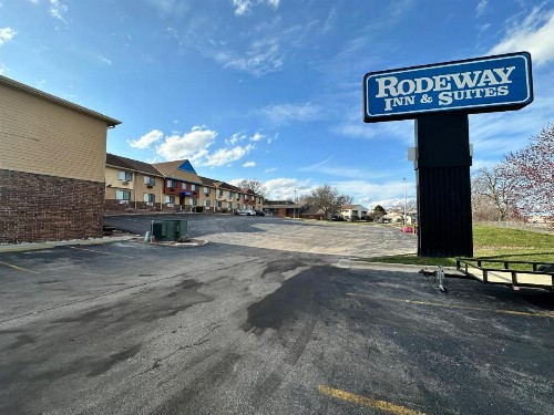 Rodeway Inn & Suites Wisconsin Madison-Northeast - image 45
