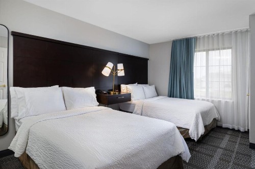 Staybridge Suites Madison - East an IHG Hotel - image 5