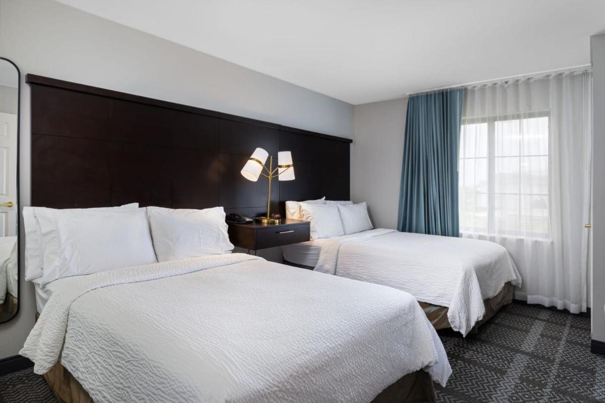 Staybridge Suites Madison - East an IHG Hotel - image 5