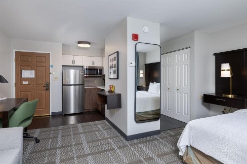 Staybridge Suites Madison - East an IHG Hotel - image 6