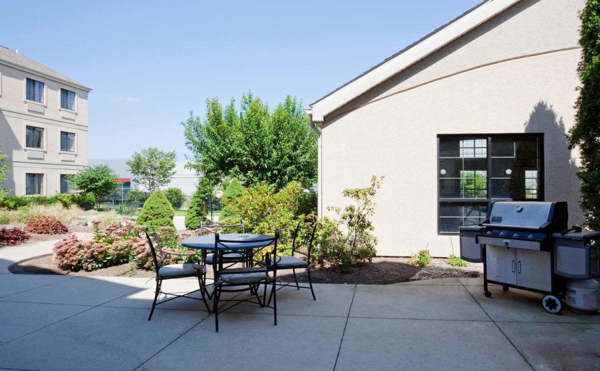 Staybridge Suites Madison - East an IHG Hotel - image 3