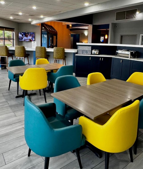 Comfort Inn & Suites Madison - Airport - image 37