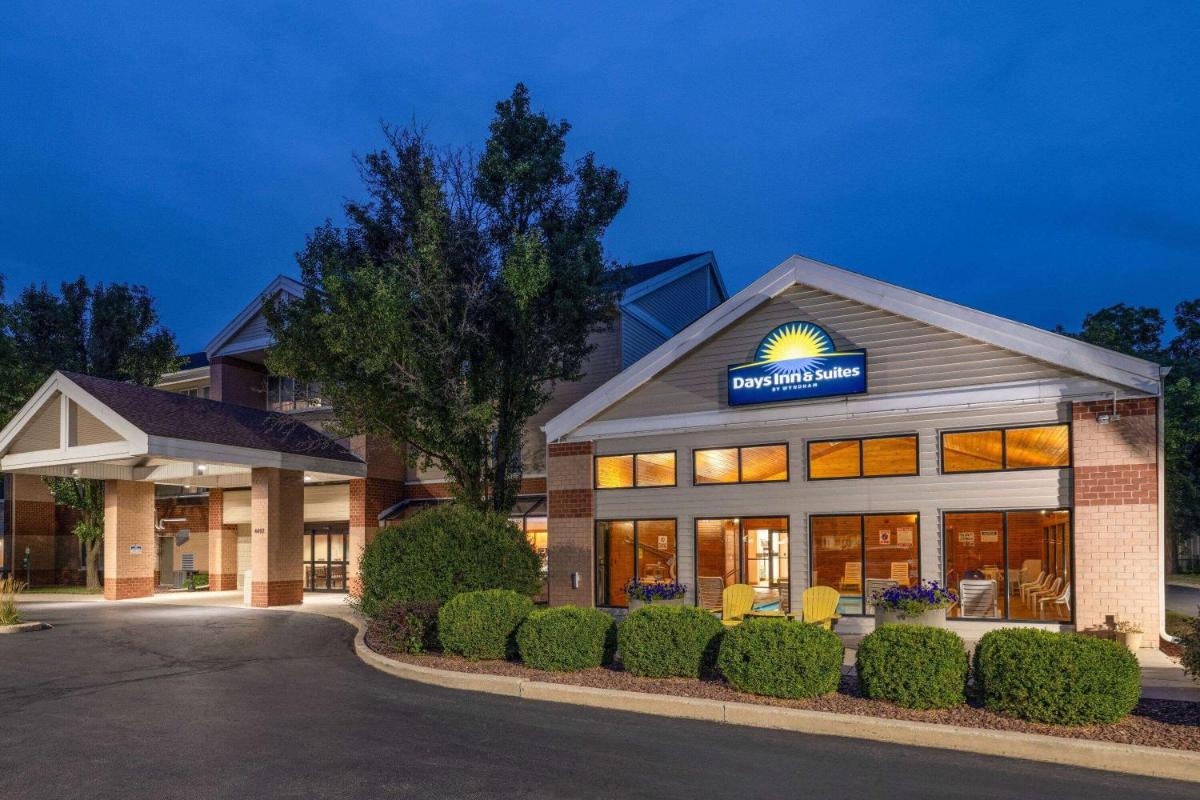 Days Inn & Suites by Wyndham Madison - main image