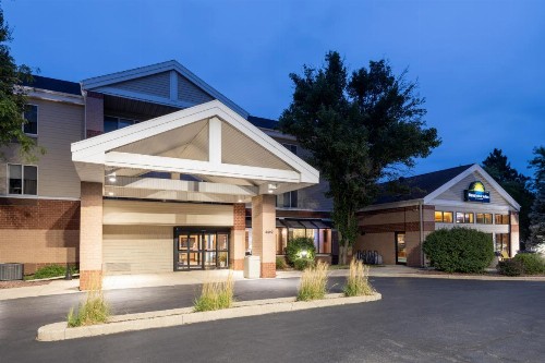 Days Inn & Suites by Wyndham Madison - image 41