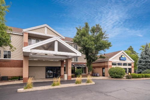 Days Inn & Suites by Wyndham Madison - image 47