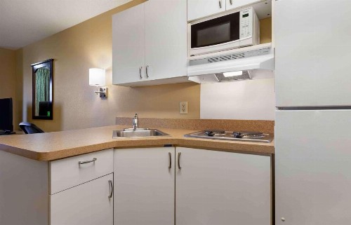 Extended Stay America Suites - Madison - Junction Court - image 35