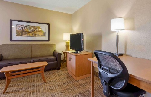 Extended Stay America Suites - Madison - Old Sauk Rd - image 10