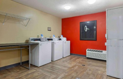 Extended Stay America Suites - Madison - Old Sauk Rd - image 3