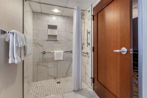 Best Western Premier Park Hotel - image 49