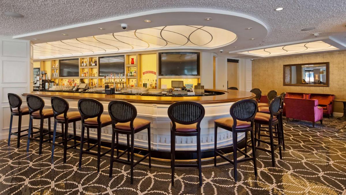 Best Western Premier Park Hotel - image 7