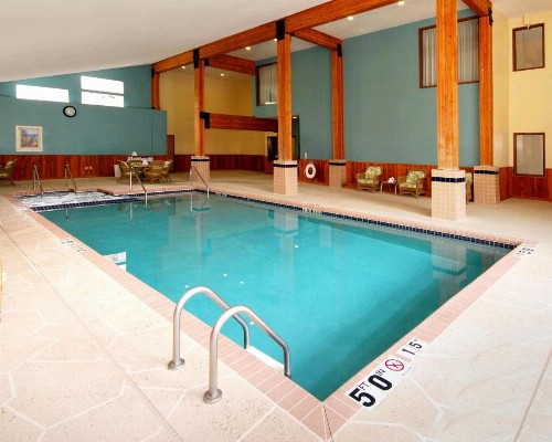 Wyndham Garden Madison Fitchburg - image 21
