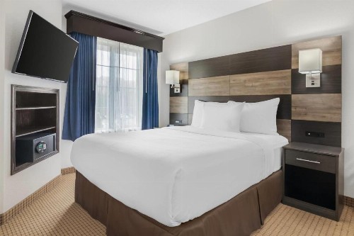 GrandStay Residential Suites - Madison East - image 35