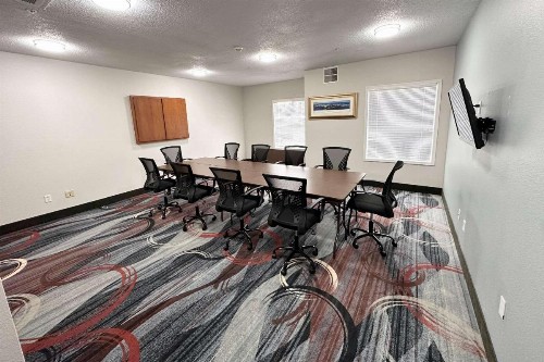 GrandStay Residential Suites - Madison East - image 8