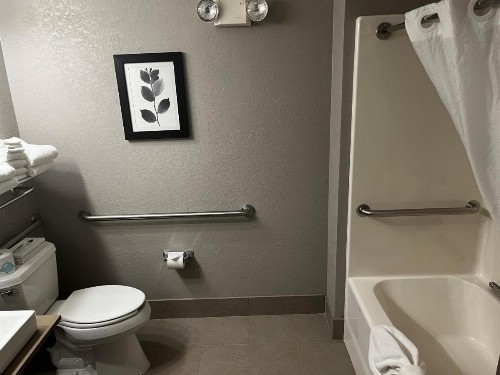 Country Inn & Suites by Radisson Madison Southwest WI - image 31