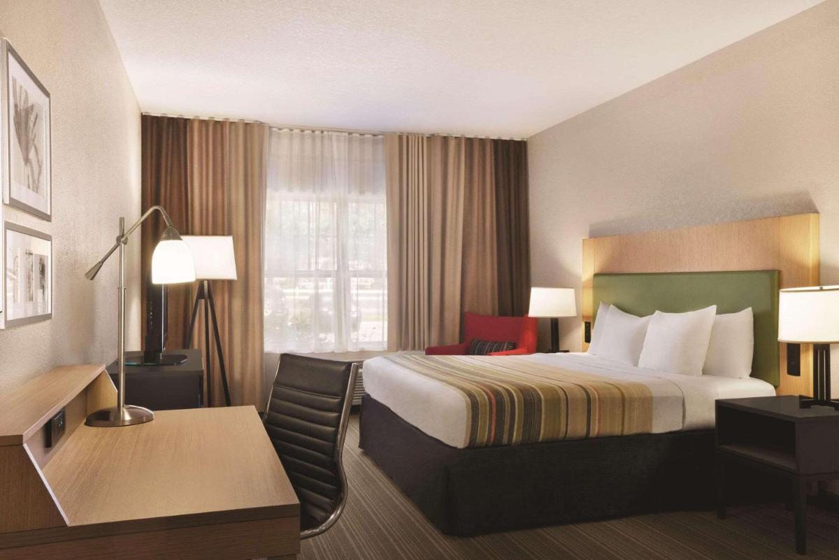 Country Inn & Suites by Radisson Madison Southwest WI - image 4