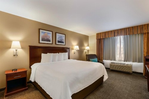 Hawthorn Suites by Wyndham Madison Fitchburg - image 23