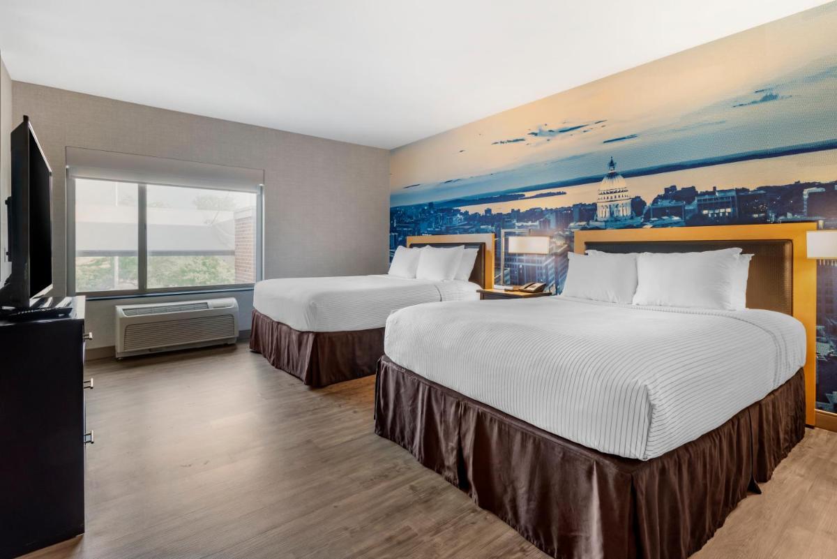 Cambria Hotel Madison East - image 2