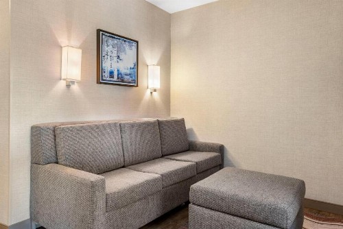 Cambria Hotel Madison East - image 32