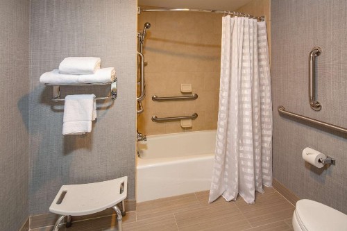 Hyatt Place Madison/Downtown - image 15