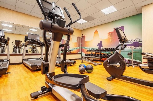 Hyatt Place Madison/Downtown - image 2