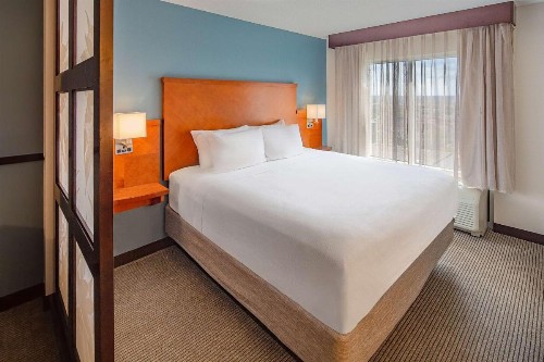 Hyatt Place Madison/Downtown - image 32