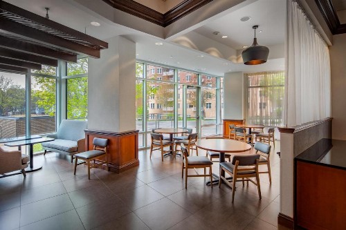 Hyatt Place Madison/Downtown - image 4