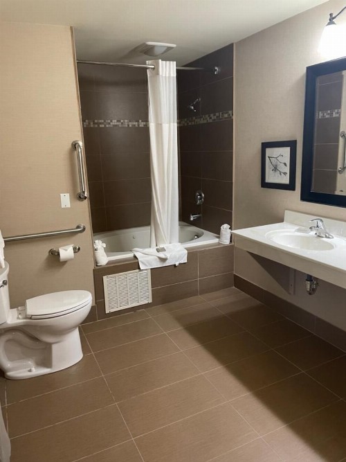 Country Inn & Suites by Radisson Madison WI - image 12