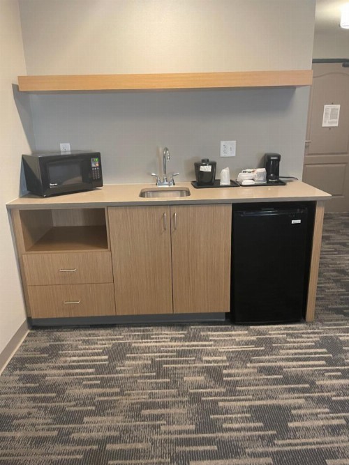 Country Inn & Suites by Radisson Madison WI - image 4