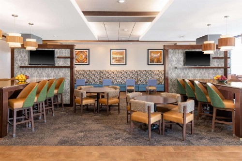 Hampton Inn & Suites Madison Downtown - image 3
