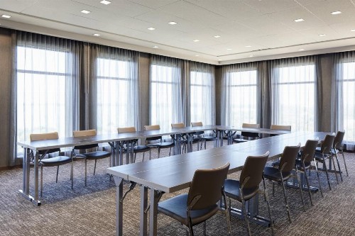 AC Hotel by Marriott Madison Downtown - image 42