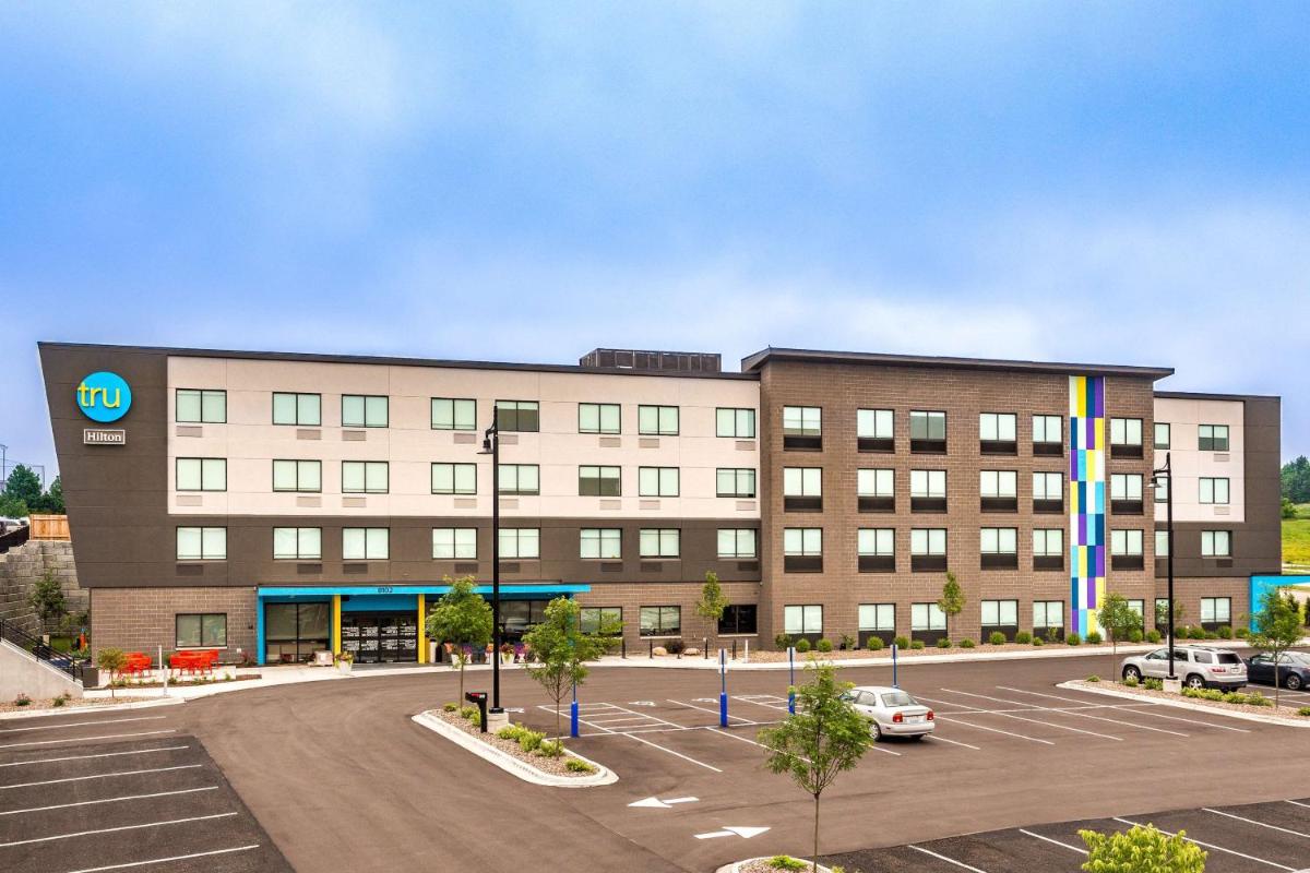 Tru By Hilton Madison West - image 2