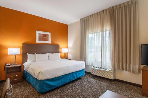 MainStay Suites Extended Stay Hotel Madison East - image 25