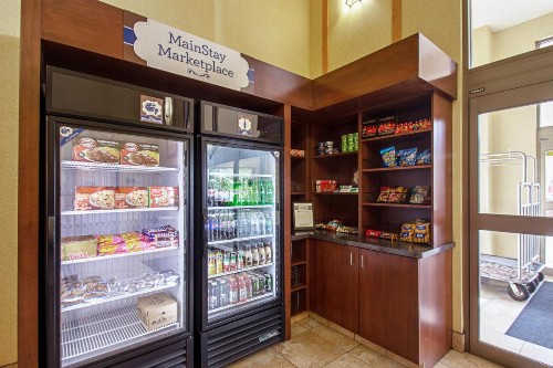 MainStay Suites Extended Stay Hotel Madison East - image 28
