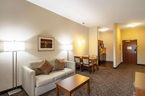 MainStay Suites Extended Stay Hotel Madison East - image 31