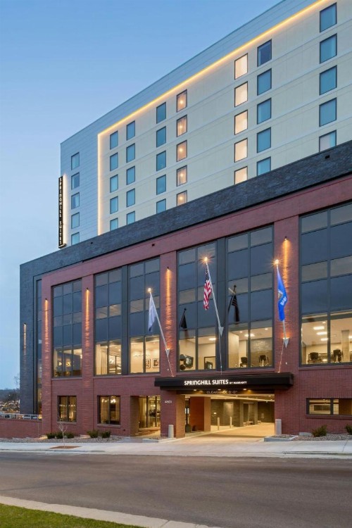 SpringHill Suites Madison - image 24