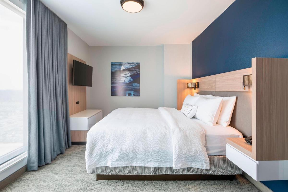 SpringHill Suites Madison - image 7